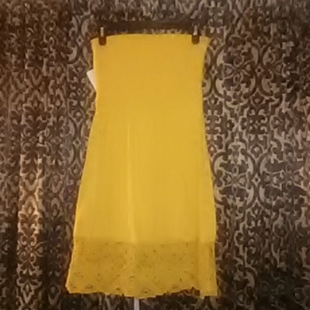 Womens twenty one tube top size medium